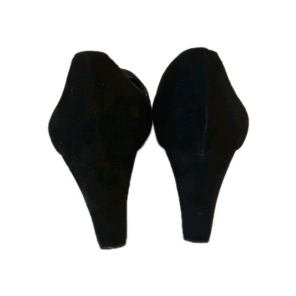 Vince Camuto Women's Heels - Picture 5 of 8